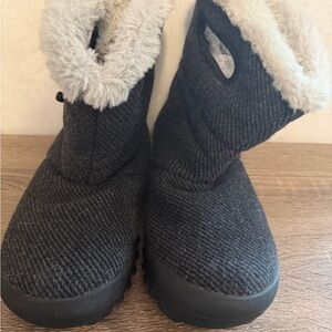 Bogs Women's Winter Boots - Black